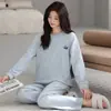 Pijama de Veludo Ilha para Mulheres no Outono e Inverno, Suéter Fino de Veludo Que Pode Ser Usado Fora, Roupa de Casa de Veludo Coral com Forro de Fleece para Primavera e Outono para Meia-Idade