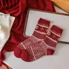 Meias Vermelhas para Mulheres no Inverno Meias de Lã Grossas e Quentes Meias Retro Fair Isle Acolchoadas de Cano Médio Meias de Natal e Ano Novo