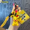 Colgante Llavero Original de Pokemon Muñeco de Dibujos Animados Lindo de Pikachu Colgante para Llavero de Coche de Pareja Venta al por Mayor