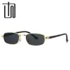 Nuevas gafas de sol retro de montura cuadrada pequeña, gafas de sol metálicas simples de moda, gafas versátiles para el sol al aire libre y para conducir 9657
