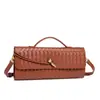 Bolso Baguette Ruyi Tejido a Mano de Cuero Suave, Bolso Acordeón Cuadrado Horizontal, Bolso de Mano de Exportación, Bolso Cruzado, Lujo Ligero
