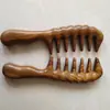 Pente bestseller transfronteiriço de cabo longo, pente massageador de couro cabeludo de dentes largos para mulheres com cabelos longos e cacheados, pente antiestático de sândalo verde