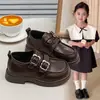 Zapatos de cuero para niños, zapatos negros antideslizantes estilo coreano para rendimiento, nuevos mocasines de primavera y otoño para niñas, zapatos ligeros de princesa para la escuela