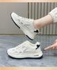 Tênis Esportivo para Mulheres Tendência de Moda Primavera e Verão Tênis Casual Branco para Corrida Leve Malha Flyknit Tênis Esportivo Atacado
