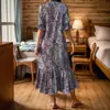 Primavera e verão 2025 novo europeu e americano estação independente Amazon wish transfronteiriço feminino estampado gola V tamanho plus vestido feminino