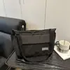 Bolso cruzado para mujer, Bolso de hombro deportivo para commuting, Bolso mensajero ligero estilo workwear, Bolso de mensajero moderno para estudiantes universitarios, Versátil