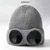 Nuevo Gorro de Punto Costilla Gafas Otoño e Invierno Gorro Tejido Hombres y Mujeres Exterior Cálido Pareja Invierno Protección Ocular Cálido