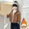 Roupas de Inverno para Meninos Jaqueta de Pelúcia com Forro de Veludo Estilo Coreano Crianças Bonitas Acolchoada Tendência Legal Jaqueta com Capuz Roupa Externa para Bebês e Crianças Pequenas