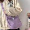 Bolso bandolera de hombro para mujer, estilo coreano, nuevo, con diseño artístico de gofres en colores caramelo, ideal para estudiantes transfronterizos, combinable y sencillo para uso diario.