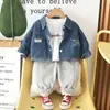 Conjunto de 3 Peças Masculino Elegante de Outono Nova Moda para Crianças Pequenas Manga Longa Tendência Cool Tie-Dye Jeans Manga Longa