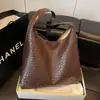 Bolso Tejido Vintage para Mujer 2026 Nuevo Nicho de Gama Alta Bolso de Hombro para el Trabajo Bolso Tote Madre e Hija Moderno