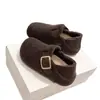 Sapatos casuais de algodão com forro de fleece quente, fáceis de calçar, de uso duplo, que aumentam a altura, novos sapatos femininos de inverno 2026, sapatos slip-on Birkenstock para mulheres