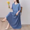 Nuevo vestido de algodón y seda para mujer, talla grande de verano, corte holgado, estilo elegante de alta gama para madres, adecuado como prenda exterior, vestido que disimula la barriga