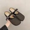 Zapatos sin cordones transpirables de malla plateada transfronterizos, nuevo estilo 2026, elegantes zapatos sin cordones huecos estilo hada para mujer