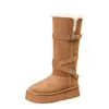 Botas de nieve de moda cálidas, de suela gruesa, hasta la mitad de la pantorrilla para mujer, nuevo estilo de invierno 2026 con hebilla, pequeño diseño inspirado en Chanel, botas de algodón del noreste