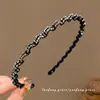 Elegante diadema de pedrería negra para mujer, estilo coreano, diadema de alta gama para lavarse la cara, scrunchie ondulado con hebilla metálica