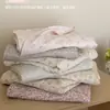 Fresco y lindo floral suave y amigable con la piel doble capa de gasa algodón puro artículo individual sábana para cama dormitorio estudiantil pieza individual sábana de algodón puro funda de cama