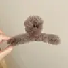 Presilha de cabelo de pelúcia de alta qualidade para outono e inverno para mulheres, versátil e fofa, presilha de tubarão para a parte de trás da cabeça, novo estilo coreano 2026, presilha de garra