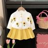 Traje infantil estilo Chanel suéter de amor de niña dulce estilo coreano falda de punto a rayas traje de dos piezas