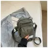 Bolso Pequeño Casual, Ligero y Sencillo para Mujer, Modelo Nuevo para Salir, Bolso Cuadrado Pequeño para Teléfono Móvil, Bolso de Hombro Cruzado de Lona al por Mayor Transfronterizo