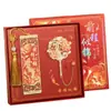 Yujian Eslite Serie Koi Fenghua Caja de Regalo con Marcapáginas de Metal Souvenirs Culturales y Creativos de la Ciudad Prohibida Marcapáginas para Estudiantes Regalo