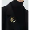 Elegante Broche de Pantalla Abierta de Pavo Real Multicolor Sentido de Alta Gama Nicho Corsage de Alta Gama Pin Antideslizante Accesorios para Ropa Accesorios