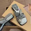 Chanclas de strass estilo hada para mujer 2026 verano nuevo estilo francés combinan con faldas sandalias sandalias planas de punta abierta