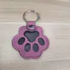 Armazenamento de Pelos de Pet Transfronteiriço Chaveiro de Couro a Laser Ornamento de Patinha de Cachorro Ornamento Lembrança de Pelos de Pet de Gato e Cachorro