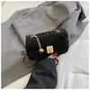 Bolsa de Corrente Acolchoada Estilosa Xiaomi Home Niche Feminina 2026 Outono Inicial Nova Tendência Pequena Quadrada para o Dia a Dia Tendência Bolsa de Ombro Único Transversal