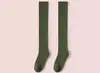 Meias grossas de terry acima do joelho para outono e inverno, quentes e antiderrapantes, não escorregam, meias femininas à prova de vento com forro de fleece da Zhuji Hosiery