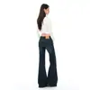 Jeans acampanados de tiro bajo color gris cemento para mujer, nuevo estilo otoño 2026, pantalones acampanados elásticos de pierna recta no ajustados