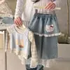 Conjunto de Duas Peças Estiloso para Meninas, Estilo Novo Primavera 2026, Camisa Base de Tule Patchwork Listrado Cartoon + Calça Flare Jeans