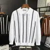 Tricô de Alta Qualidade com Cores Contrastantes, Gola Alta com Zíper Parcial, Listras Verticais, Camada Base Masculina para Outono e Inverno com Gola Polo