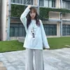 Camiseta Rosa Simple Coreana Reductora de Edad de Manga Larga para Mujer Primavera y Otoño 2025 Holgada Casual Versátil Top de Cuello Redondo