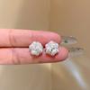 Pendientes Retro de Alta Gama con Racimo de Flores, Perlas y Circonitas para Mujer, Lujo Accesible Francés, Diseño Personalizado, Pendientes de Flor, Joyería para Orejas