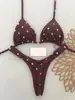 Bikini de lunares blancos de dos piezas para mujer, nuevo estilo verano 2026, cuello halter con lazo, copa triangular, traje de baño sexy reductor