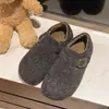 Sapatos Birkenstock de Lã Batata Pequena Escondido Altura Um Passo Calçar Plush Forrado Feminino 2026 Outono Inverno Quente Sapatos de Algodão Sapatos Peludos Cinza