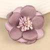 Venta directa de fábrica en stock flor con estambres borde quemado flor flor hecha a mano flor de tela accesorios para ropa accesorios diy