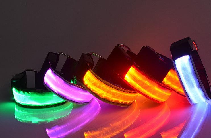 发光跑步手臂带运动led发光手环夜跑骑行信号灯绑腿腕带反光装备