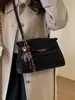 Bolso Casual Retro Transfronterizo para Mujer 205 Otoño e Invierno Nueva Moda Bolso de Hombro para Viajes Diarios Bolso Cruzado de Gama Alta