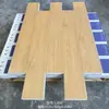 Piso de Plástico de Piedra SPC con Sistema de Enclavamiento, Piso Impermeable Autoinstalable Sin Juntas de 4.2 mm para Renovación de Hoteles y Empalme en Interiores