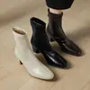 Botas versátiles elásticas de otoño e invierno con tacones gruesos, punta cuadrada, superficie suave, botas Martin adelgazantes, botas retro de mujer sin cordones para commuting de comercio exterior transfronterizo