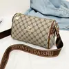 2026 Bolsa Feminina Mais Vendida no Exterior Moda Tendência Personalidade Bolsa de Ombro Feminina Versátil para o Dia a Dia Bolsa Transversal para Mulheres