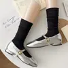 Calcetines Clásicos Versátiles de Rayas Holgados a Media Pantorrilla para Mujer, Calcetines JK de Rayas Verticales Adelgazantes, Calcetines para la Pantorrilla, Calcetines para Estudiantes de Ins, Calcetines para Mujer