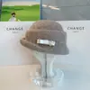 Gorro de punto para mujer, nuevo estilo otoño e invierno, versátil, adelgazante, gorro de pescador pequeño, estilo Chanel, tejido, rejuvenecedor, casual, sombrero de sol de moda
