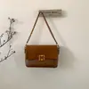 Nova Bolsa Quadrada Pequena da Moda Tendência para Mulheres, Bolsa Transversal Elegante e Estilosa com Corrente no Ombro Casual para Senhoras