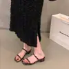Sandálias Chuyuji de salto grosso com estampa de leopardo, estilo casual francês elegante, novo estilo de verão 2026, para mulheres