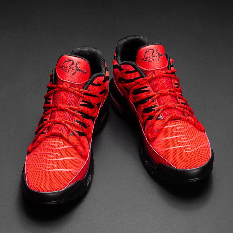 男鞋大码飞织运动鞋透气