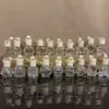 Frasco personalizado transparente para aromatizador de carro, pingente de frasco de perfume, frasco de reposição de aromatizador de ar para vidro de carro, frasco de vidro