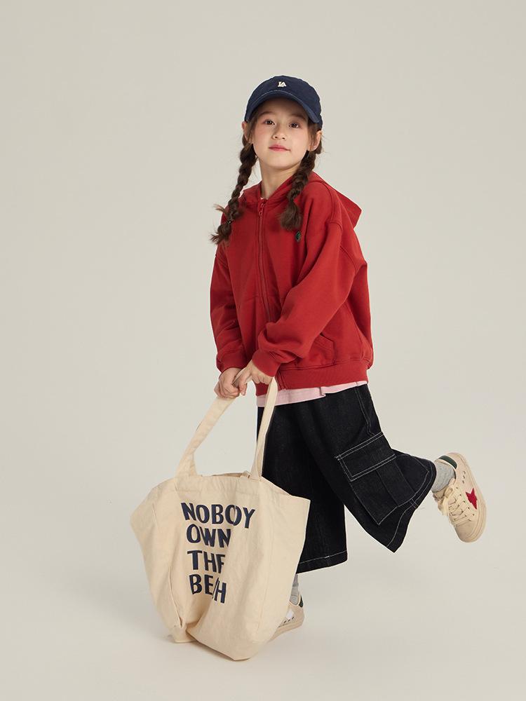 250818yiyijia Part244192.jpg